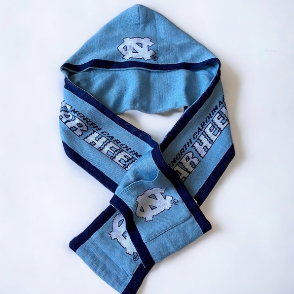 UNC Chapel Hill Accessories - UNC Collegiate North Carolina Tar Heels Toboggan w Large Lapels & Hand Pockets